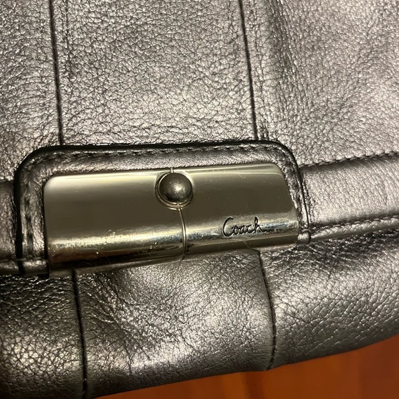 Coach Vintage Silver Mini Bag - Picture 5 of 8